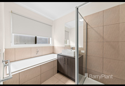 1 Abbeygate Drive Werribee image 