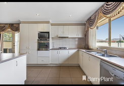 1 Clansman Close Hoppers Crossing image 