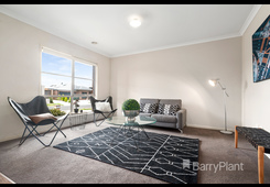 14 Springwood Terrace Manor Lakes image 