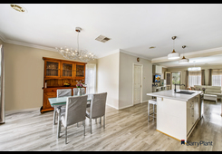 16 Stella Way Hoppers Crossing image 