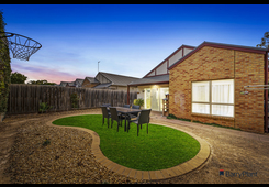 16 Stella Way Hoppers Crossing image 