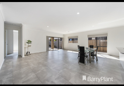 20 Attunga Grove Werribee image 