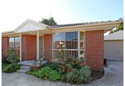 2/20 Station Street Ferntree Gully