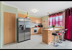 23 Carmichael Drive Wyndham Vale image 