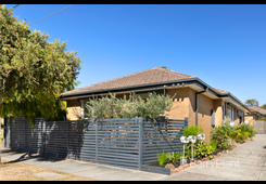 23 Chaprowe Court Cheltenham