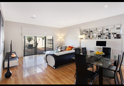 2/54 Willesden Road Hughesdale