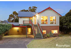 26 Churchill Park Drive Lysterfield South