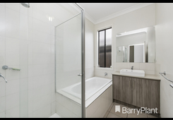 37 Bronson Circuit Hoppers Crossing image 