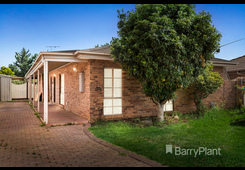 4 Warbler Close Werribee image 