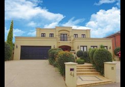 44 Malcolm Creek Parade Craigieburn