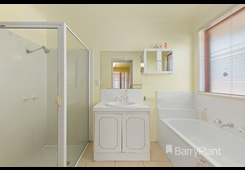 7 Petrel Court Werribee image 