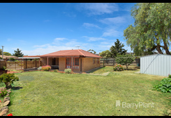 7 Petrel Court Werribee image 