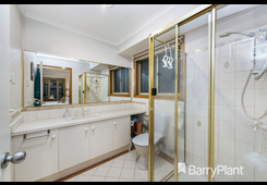 73 Wildflower Crescent Hoppers Crossing image 