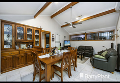 73 Wildflower Crescent Hoppers Crossing image 