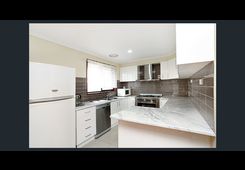 8 Berrigan Court Werribee image 