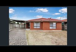 8 Berrigan Court Werribee image 