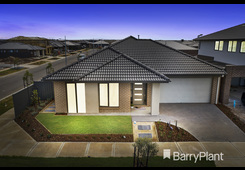 8 Stableford Street Werribee image 